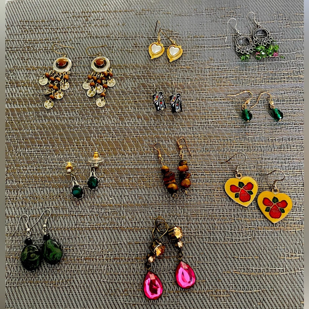 Bundle of Vintage Earrings 10-Pairs+ ❗️SALE❗️